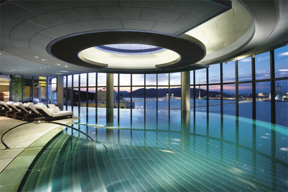 luxury Swimming pool